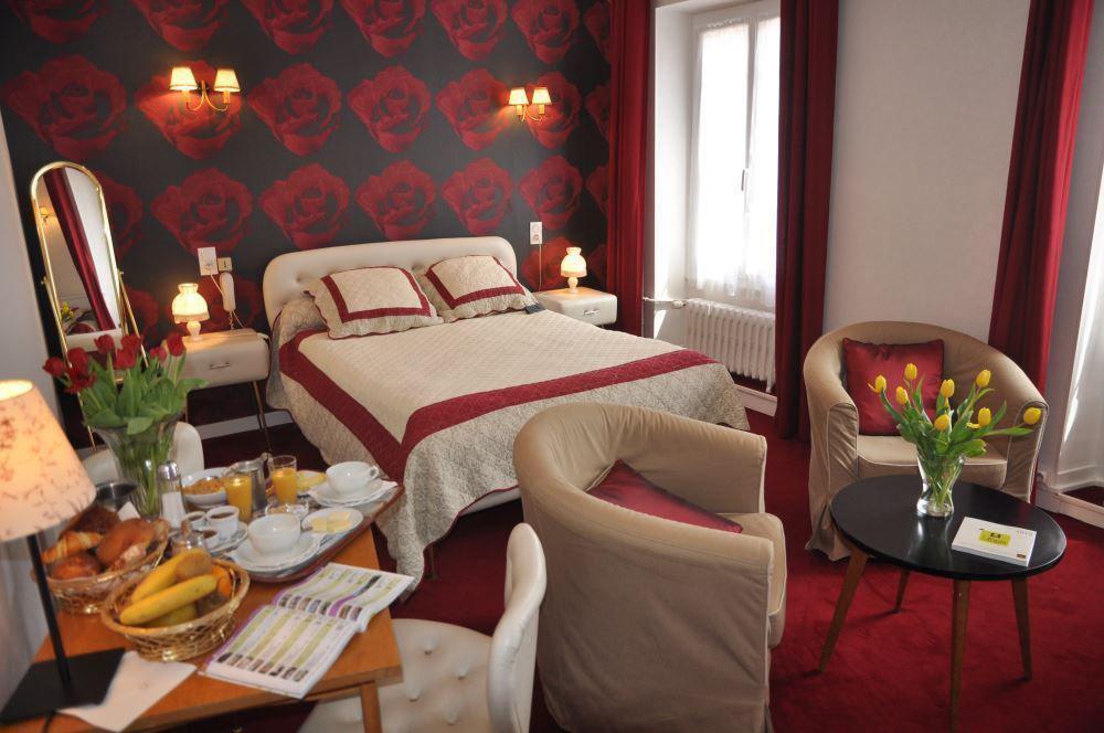 Hotel De Paris Poligny  Zewnętrze zdjęcie