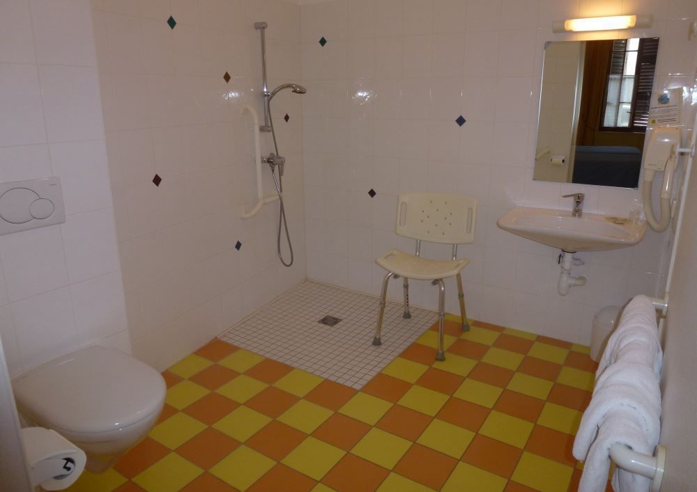 Hotel De Paris Poligny  Zewnętrze zdjęcie