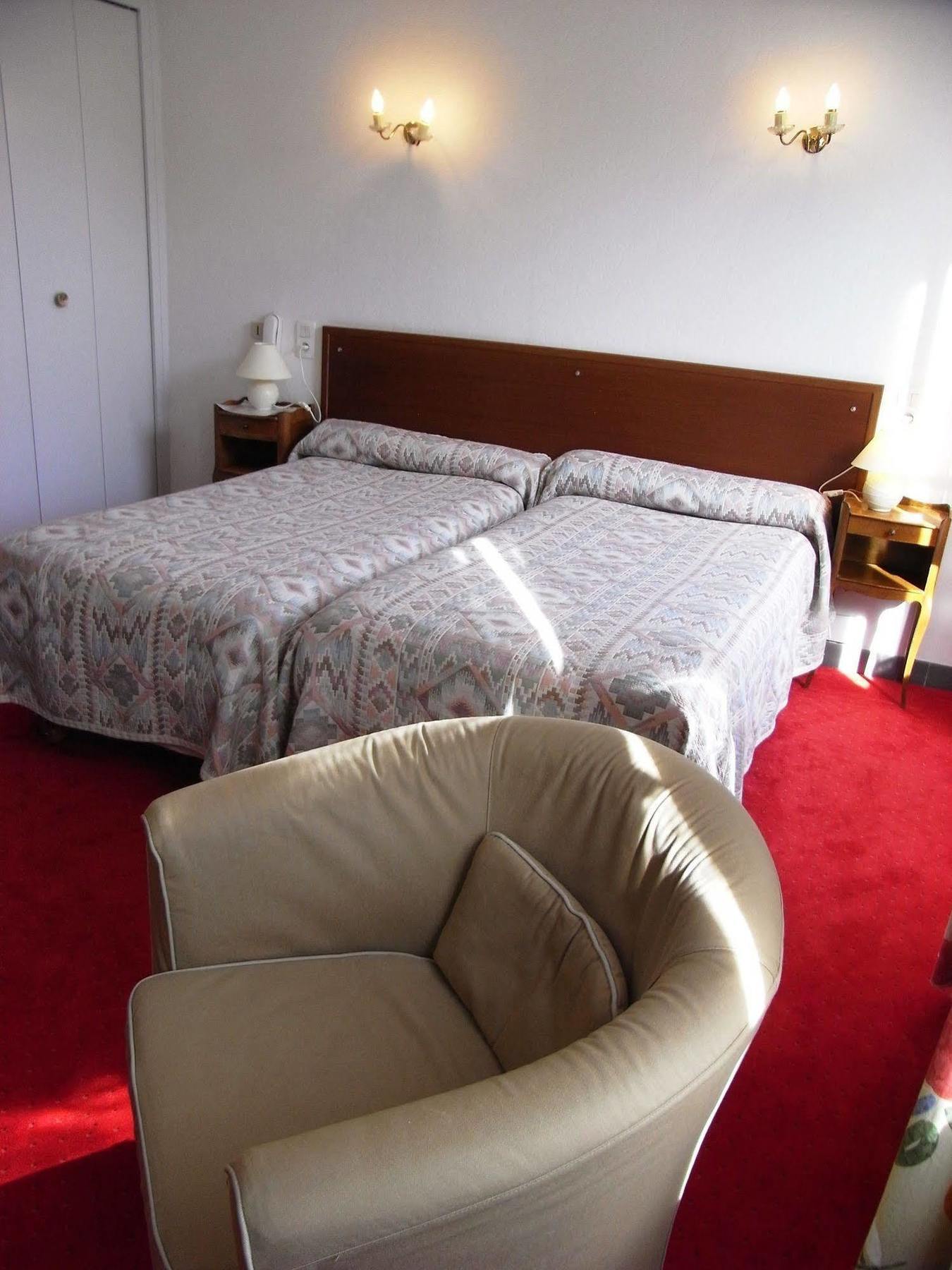 Hotel De Paris Poligny  Zewnętrze zdjęcie